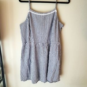 Old Navy XL blue and white strip dress